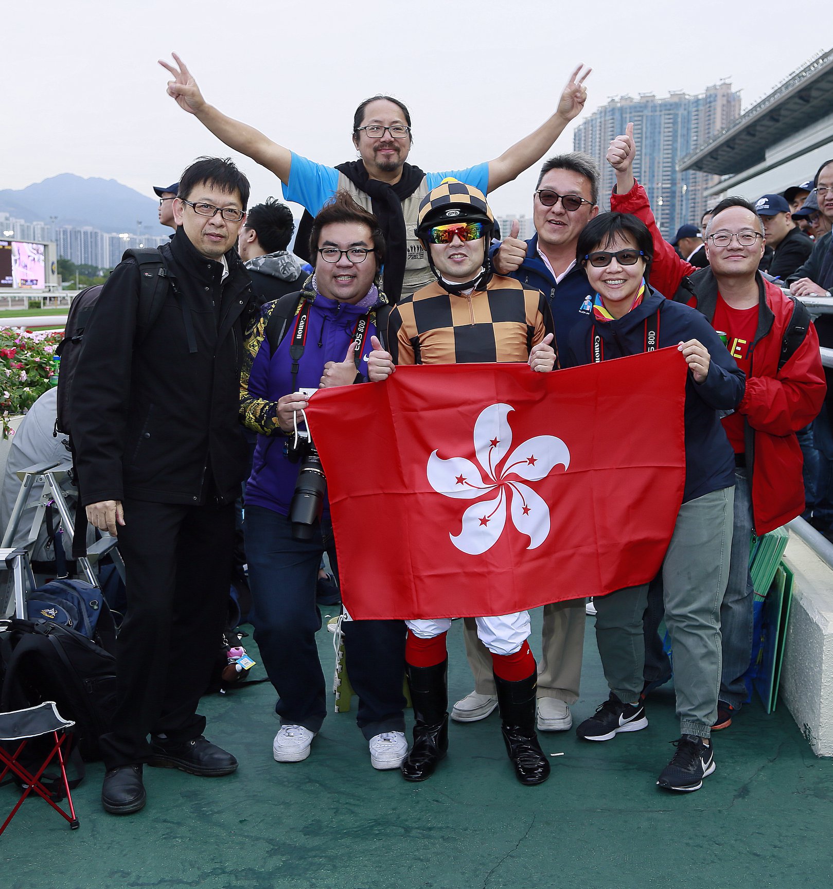 冠軍騎師| 新的賽馬貼士模式贏馬廣場